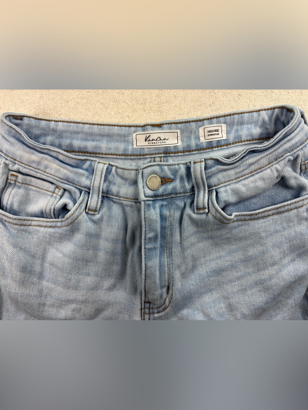 KanCan Signature High Rise Extreme Flare Jeans Light Wash Paisley Size 26 Boho - Picture 8 of 8